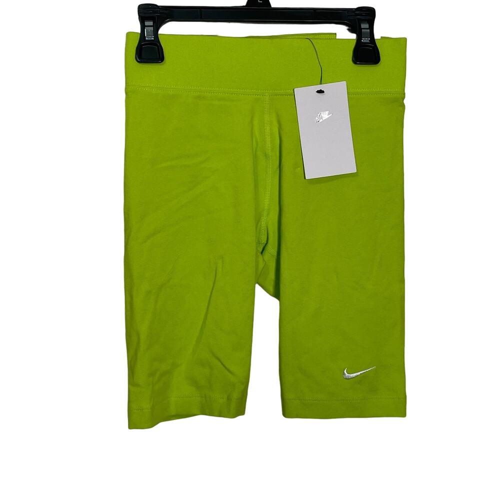 Nike Essential Bike LBR mid rise short Green XS